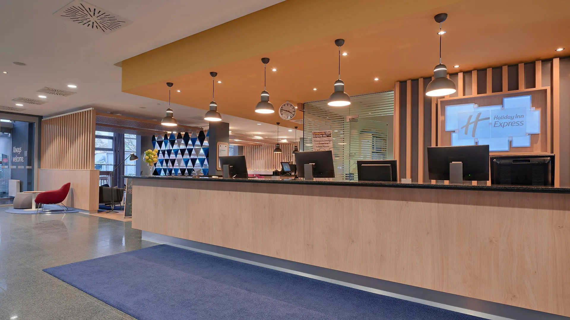 Holiday Inn Express Frankfurt Messe By Ihg Frankfurt am Main