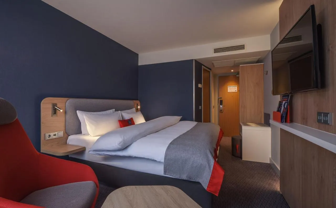 Holiday Inn Express Frankfurt Messe By Ihg Frankfurt am Main 3*,  Germany