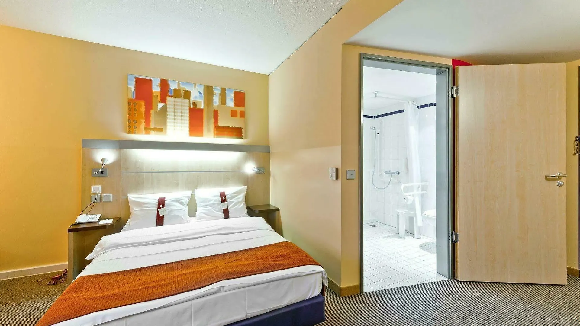 Holiday Inn Express Frankfurt Messe By Ihg Frankfurt am Main Germany